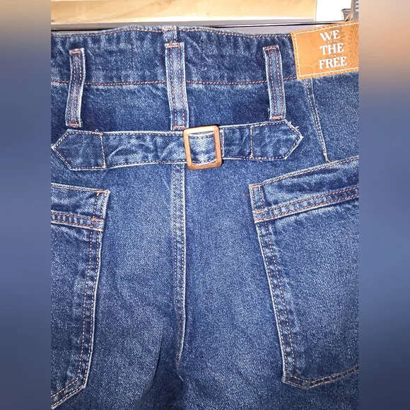 NEW Free People Major Leagues Mid Rise Cuffed Jeans - Picture 8 of 15